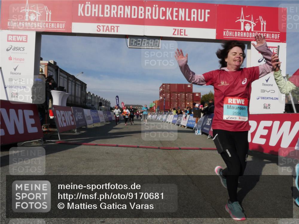 03.10.2025 - Köhlbrandbrückenlauf Matties Gatica Varas http://msf.ph/oto/9170681 03.10.2025 10:30:49 Ziel 1096, 1097, 1098, 2037, 2063, 2441, 2725, 3129, 3701 meine-sportfotos.de