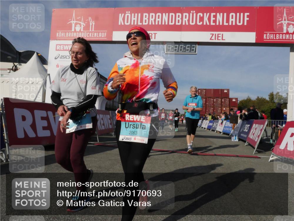 03.10.2025 - Köhlbrandbrückenlauf Matties Gatica Varas http://msf.ph/oto/9170693 03.10.2025 10:30:55 Ziel 1096, 1097, 1098, 2037, 2252, 2388, 2536, 2725, 3701 meine-sportfotos.de
