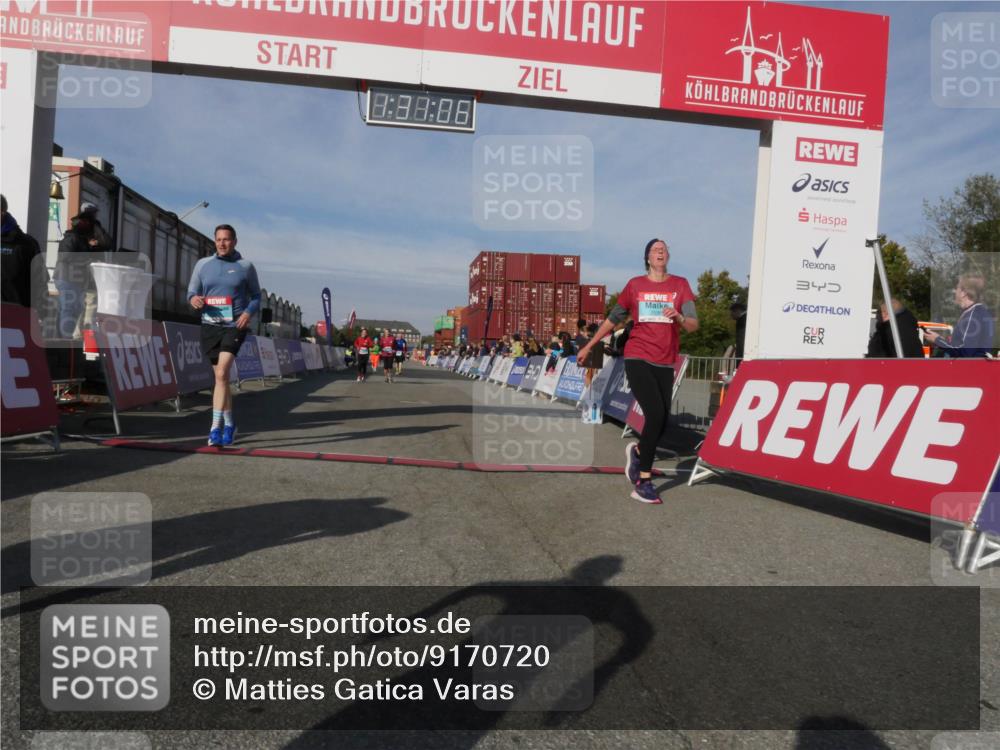 03.10.2025 - Köhlbrandbrückenlauf Matties Gatica Varas http://msf.ph/oto/9170720 03.10.2025 10:31:08 Ziel 1763, 2846, 2900, 3478, 3479, 3510, 3664 meine-sportfotos.de