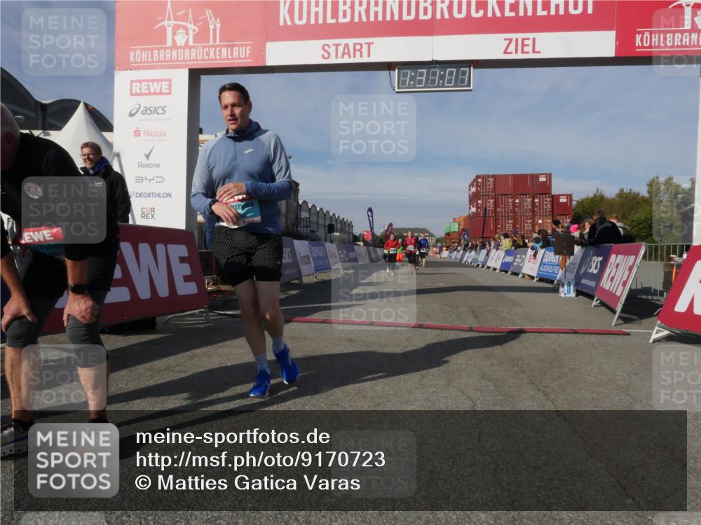 03.10.2025 - Köhlbrandbrückenlauf Matties Gatica Varas http://msf.ph/oto/9170723 03.10.2025 10:31:09 Ziel 1763, 2900, 3478, 3479, 3510, 3664 meine-sportfotos.de
