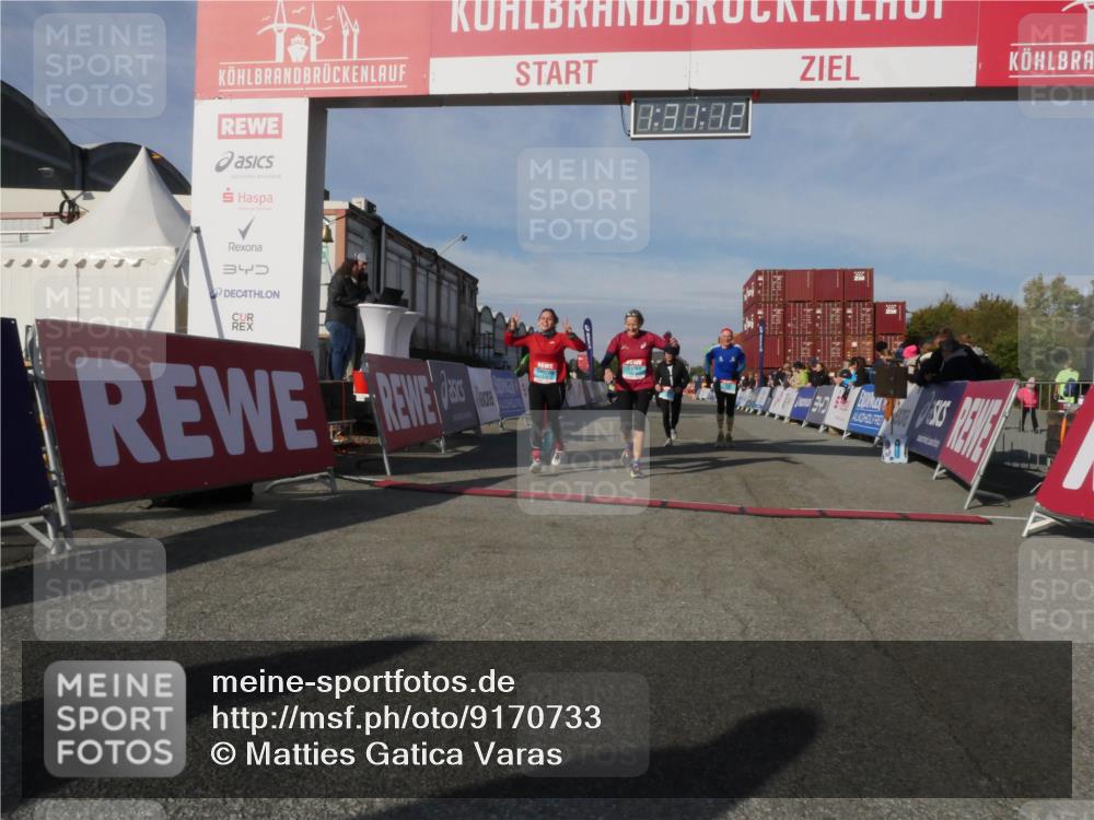 03.10.2025 - Köhlbrandbrückenlauf Matties Gatica Varas http://msf.ph/oto/9170733 03.10.2025 10:31:14 Ziel 1763, 2468, 2900, 3478, 3479, 3510, 3664 meine-sportfotos.de