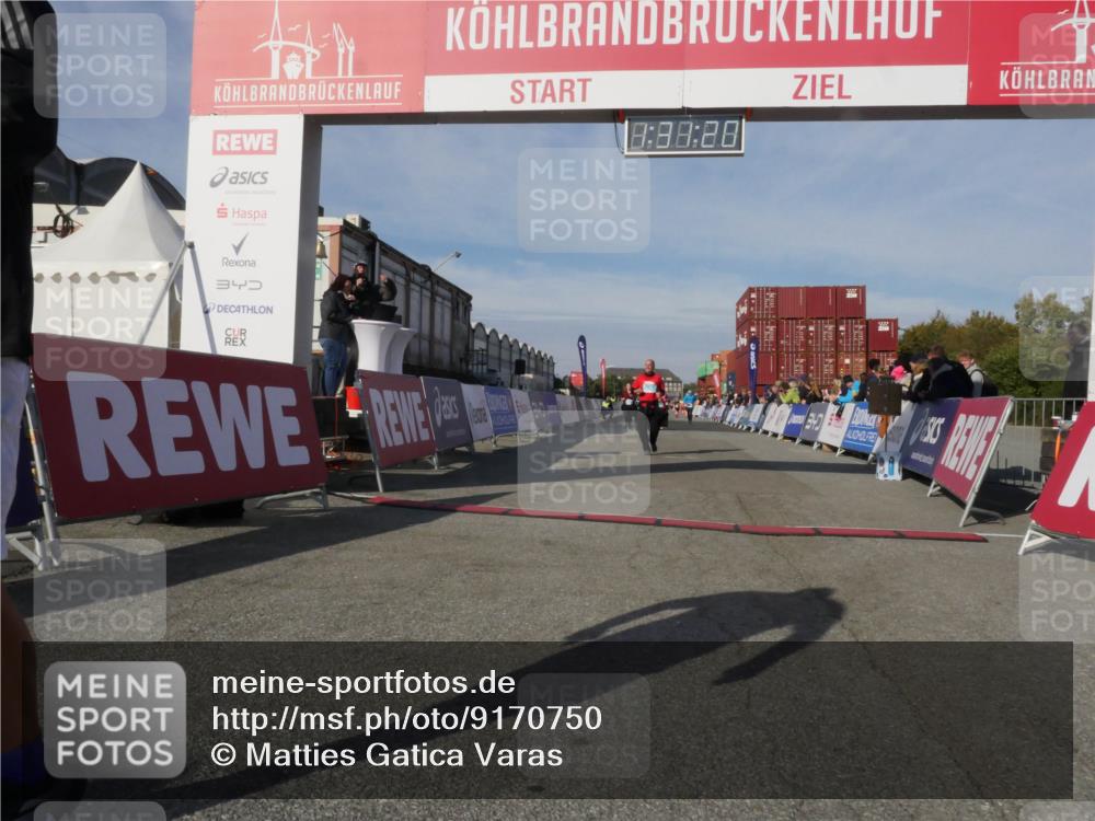 03.10.2025 - Köhlbrandbrückenlauf Matties Gatica Varas http://msf.ph/oto/9170750 03.10.2025 10:31:22 Ziel 2205, 2468, 3663 meine-sportfotos.de