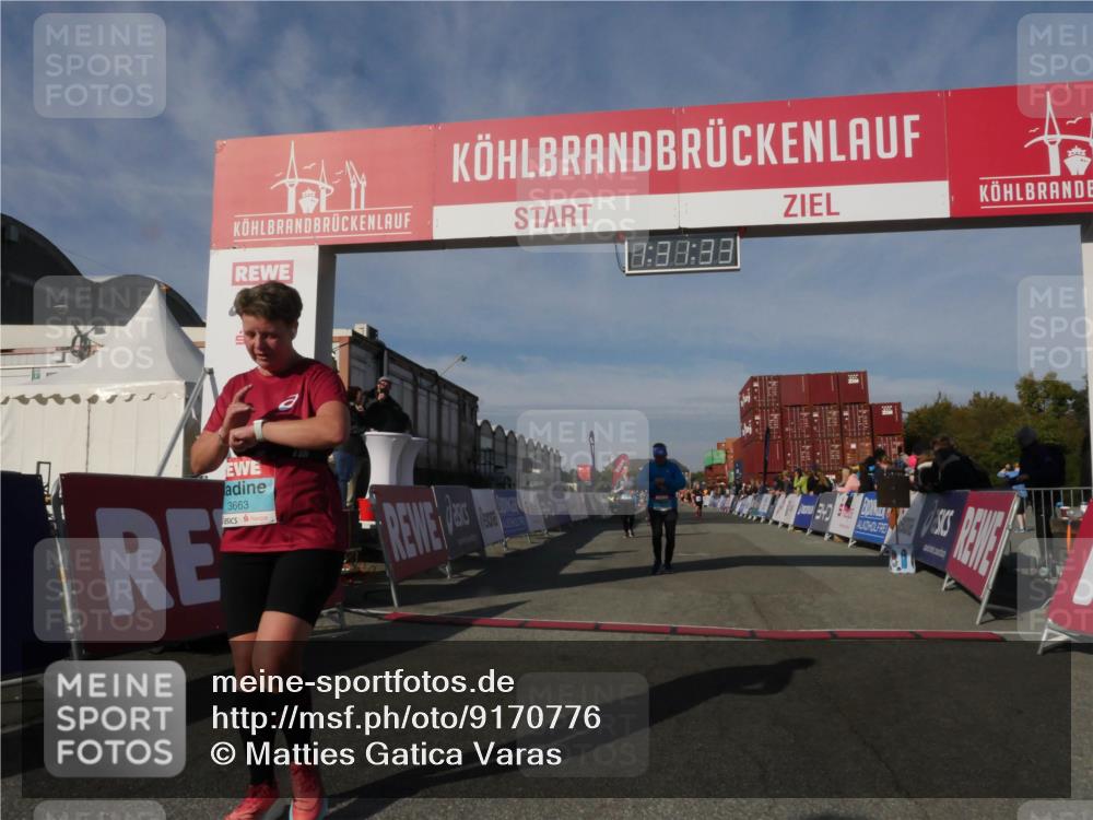 03.10.2025 - Köhlbrandbrückenlauf Matties Gatica Varas http://msf.ph/oto/9170776 03.10.2025 10:31:35 Ziel 1969, 1970, 2443, 2504, 3072, 3383, 3384 meine-sportfotos.de