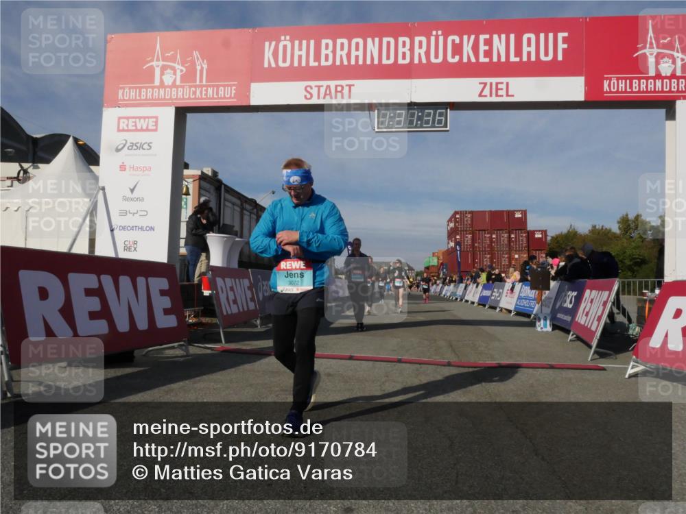 03.10.2025 - Köhlbrandbrückenlauf Matties Gatica Varas http://msf.ph/oto/9170784 03.10.2025 10:31:38 Ziel 1969, 1970, 2385, 2443, 2462, 2463, 2504, 3383, 3384 meine-sportfotos.de