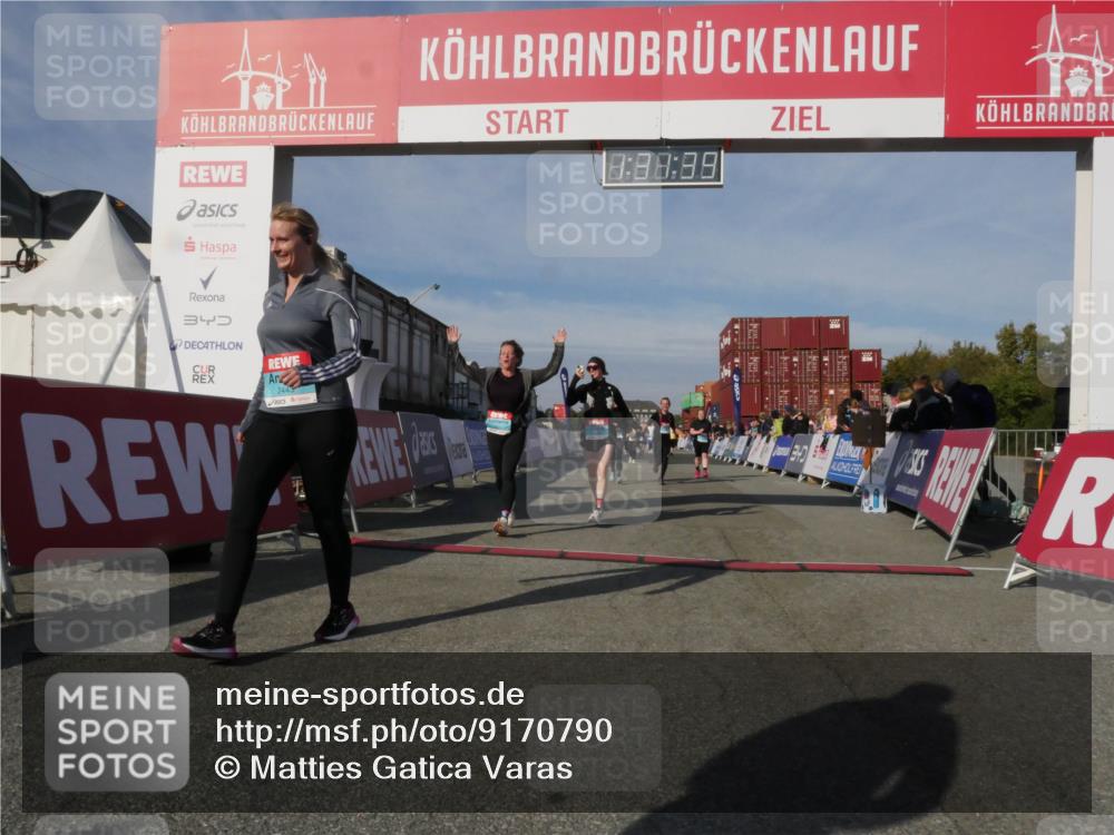 03.10.2025 - Köhlbrandbrückenlauf Matties Gatica Varas http://msf.ph/oto/9170790 03.10.2025 10:31:41 Ziel 1969, 1970, 2385, 2462, 2463, 2504, 2518, 2595, 2596, 3383, 3384 meine-sportfotos.de