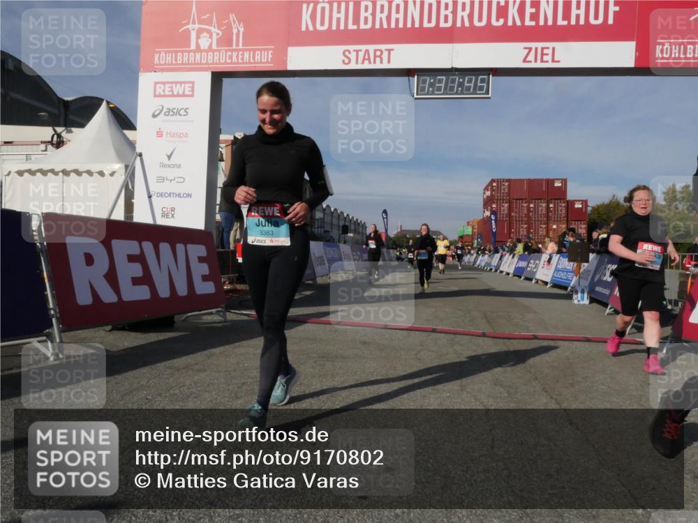 03.10.2025 - Köhlbrandbrückenlauf Matties Gatica Varas http://msf.ph/oto/9170802 03.10.2025 10:31:47 Ziel 1927, 2058, 2385, 2398, 2462, 2463, 2518, 2595, 2596, 2973, 2976 meine-sportfotos.de