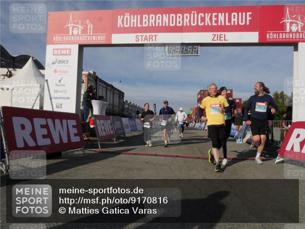 03.10.2025 - Köhlbrandbrückenlauf Matties Gatica Varas http://msf.ph/oto/9170816 03.10.2025 10:31:53 Ziel 1927, 2058, 2265, 2272, 2332, 2379, 2398, 2491, 2518, 2595, 2596, 2634, 2966, 2967, 2973, 2976 meine-sportfotos.de