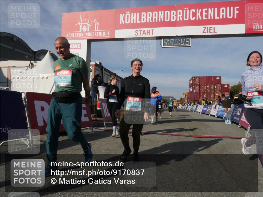 03.10.2025 - Köhlbrandbrückenlauf Matties Gatica Varas http://msf.ph/oto/9170837 03.10.2025 10:32:03 Ziel 1700, 1867, 2491, 2830, 2966, 2967, 3122 meine-sportfotos.de