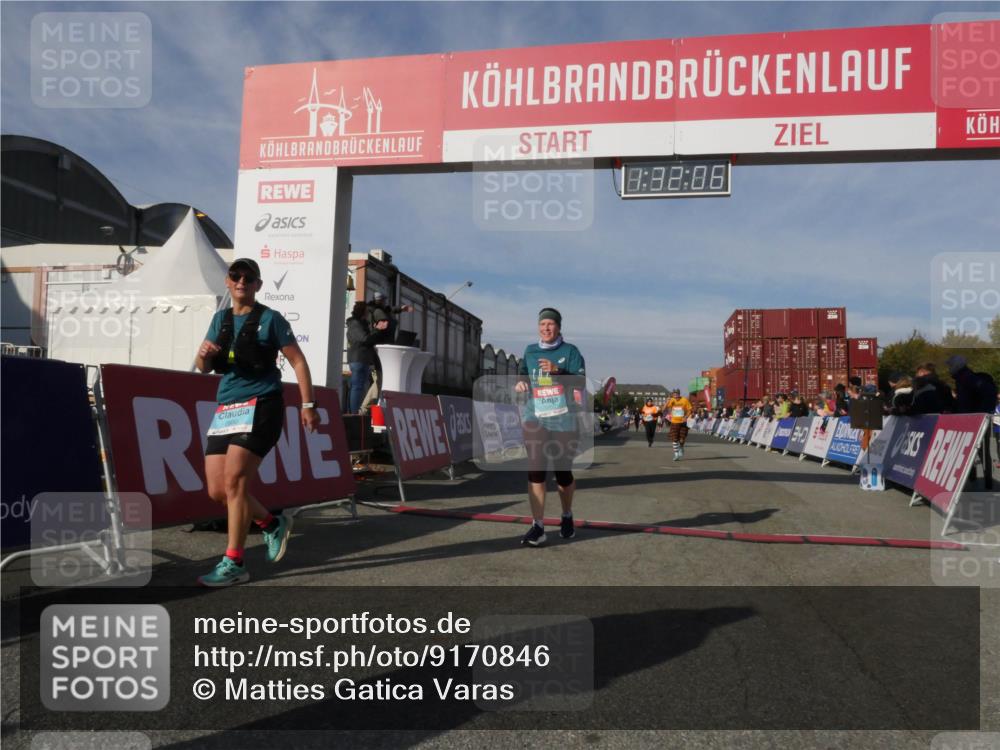 03.10.2025 - Köhlbrandbrückenlauf Matties Gatica Varas http://msf.ph/oto/9170846 03.10.2025 10:32:08 Ziel 1867, 3122 meine-sportfotos.de