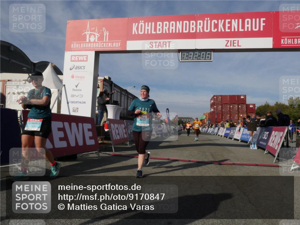 03.10.2025 - Köhlbrandbrückenlauf Matties Gatica Varas http://msf.ph/oto/9170847 03.10.2025 10:32:08 Ziel 1867, 3122 meine-sportfotos.de