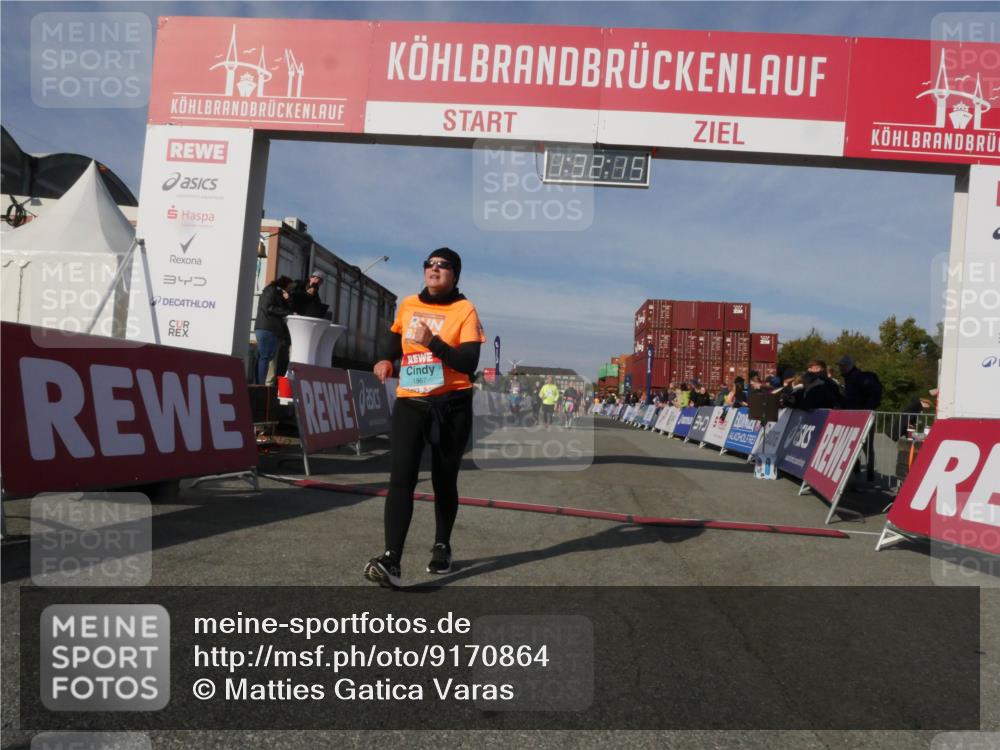 03.10.2025 - Köhlbrandbrückenlauf Matties Gatica Varas http://msf.ph/oto/9170864 03.10.2025 10:32:17 Ziel 1769, 2024, 2412, 2419, 2433, 2569, 3328, 3329 meine-sportfotos.de