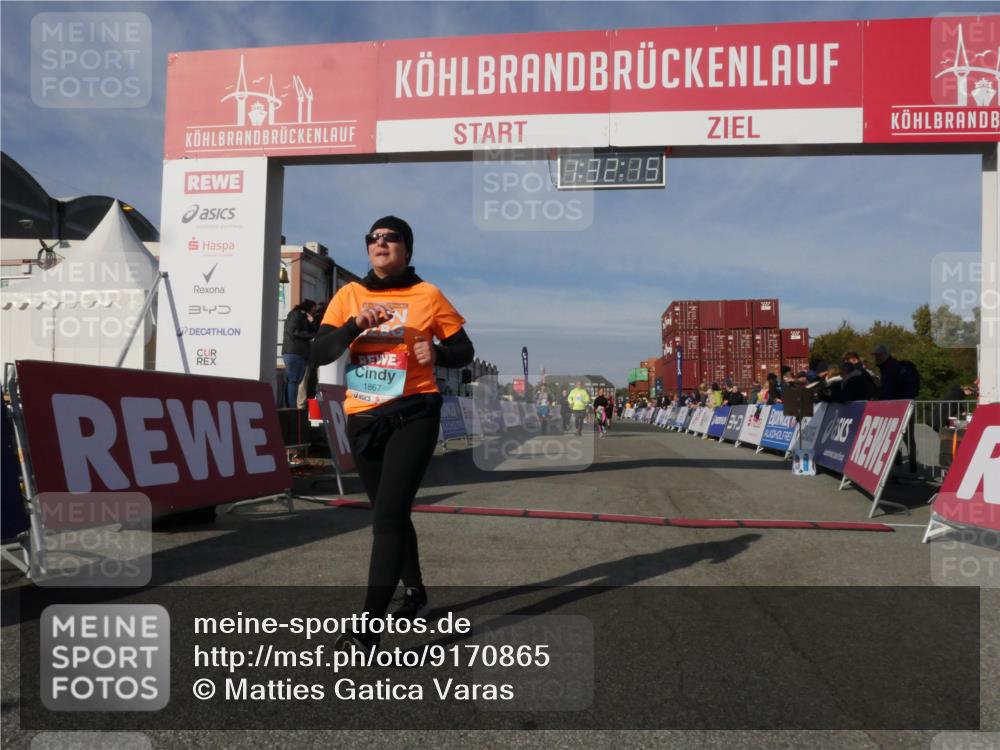 03.10.2025 - Köhlbrandbrückenlauf Matties Gatica Varas http://msf.ph/oto/9170865 03.10.2025 10:32:17 Ziel 1769, 2024, 2412, 2419, 2433, 2569, 3328, 3329 meine-sportfotos.de
