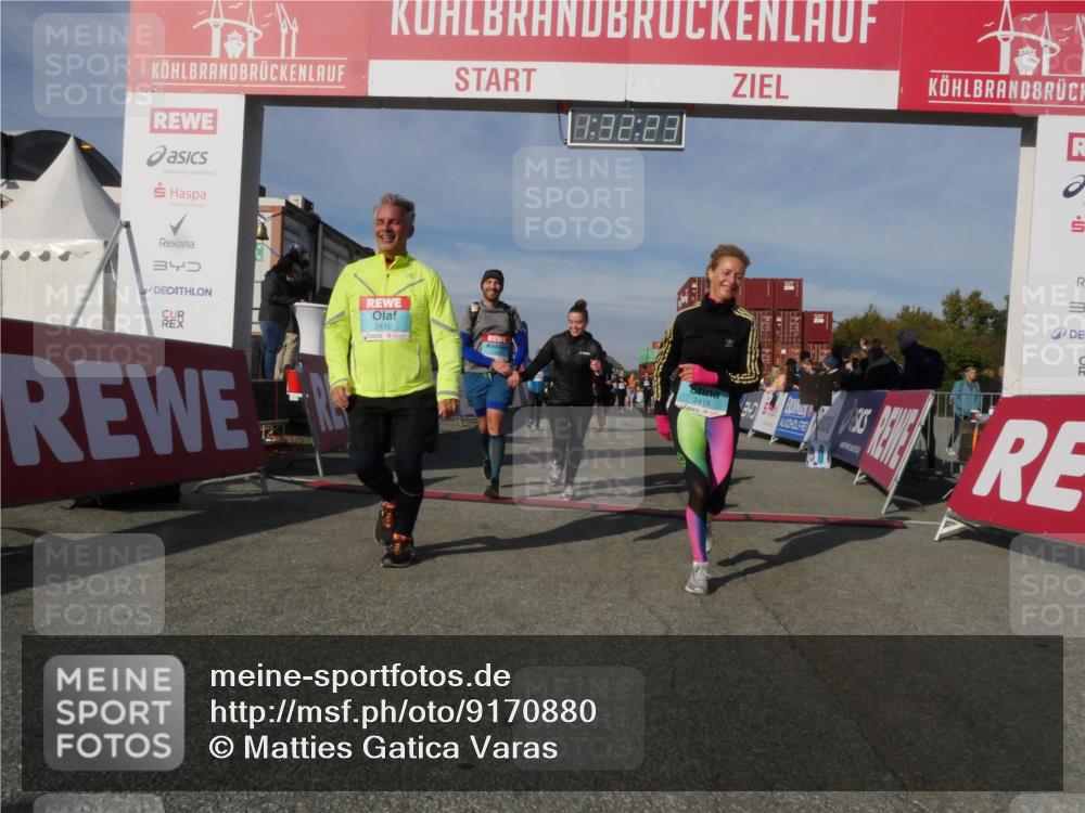 03.10.2025 - Köhlbrandbrückenlauf Matties Gatica Varas http://msf.ph/oto/9170880 03.10.2025 10:32:25 Ziel 1769, 2024, 2159, 2184, 2338, 2433, 2470, 2568, 2569, 3033, 3328, 3329, 3780 meine-sportfotos.de