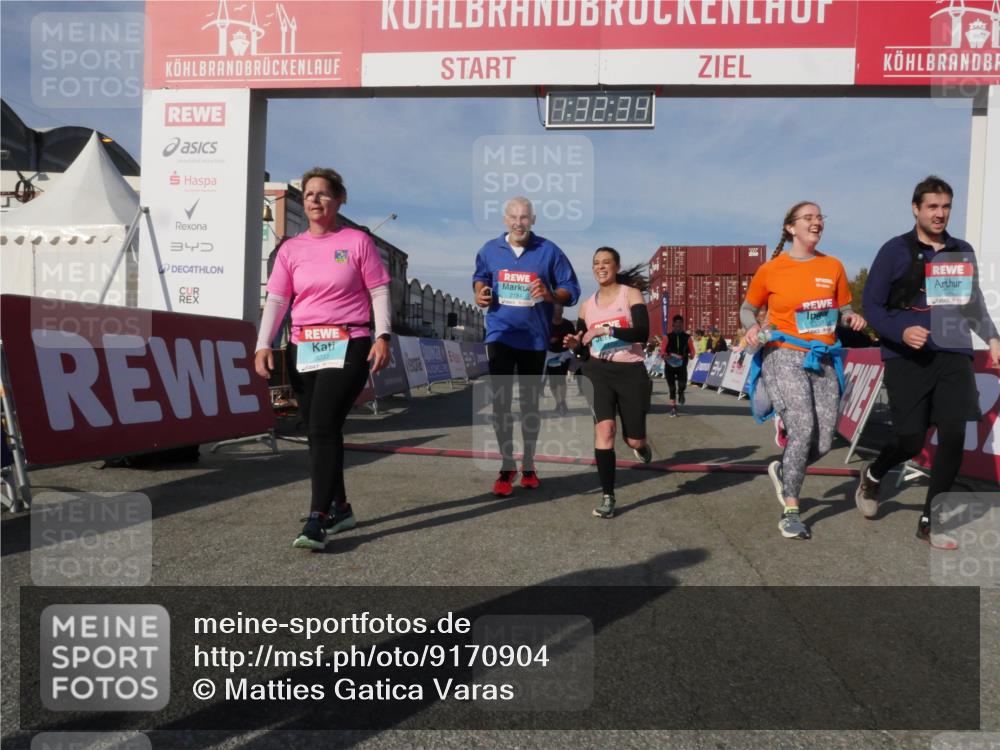 03.10.2025 - Köhlbrandbrückenlauf Matties Gatica Varas http://msf.ph/oto/9170904 03.10.2025 10:32:36 Ziel 1749, 1908, 1923, 2041, 2085, 2116, 2212, 2316, 2365, 2436, 2568, 2599, 3045, 3737 meine-sportfotos.de