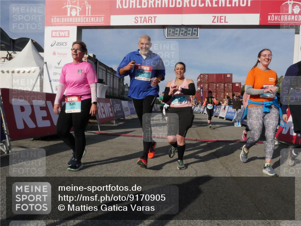 03.10.2025 - Köhlbrandbrückenlauf Matties Gatica Varas http://msf.ph/oto/9170905 03.10.2025 10:32:37 Ziel 1749, 1908, 1923, 2041, 2085, 2116, 2212, 2316, 2365, 2436, 2599, 3045, 3076, 3077, 3737 meine-sportfotos.de