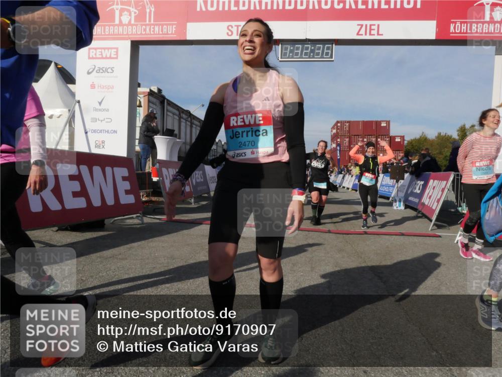 03.10.2025 - Köhlbrandbrückenlauf Matties Gatica Varas http://msf.ph/oto/9170907 03.10.2025 10:32:38 Ziel 1749, 1908, 1923, 2041, 2085, 2116, 2212, 2316, 2365, 2436, 2599, 3045, 3076, 3077, 3737 meine-sportfotos.de