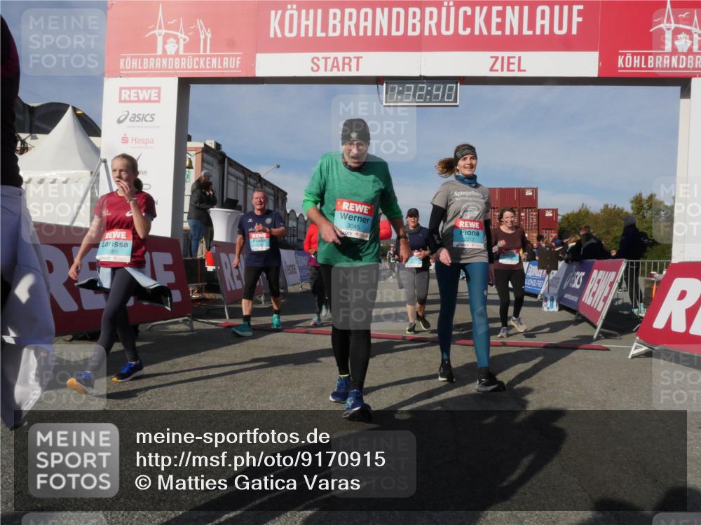 03.10.2025 - Köhlbrandbrückenlauf Matties Gatica Varas http://msf.ph/oto/9170915 03.10.2025 10:32:41 Ziel 1749, 1908, 2041, 2316, 2599, 3076, 3077, 3737 meine-sportfotos.de