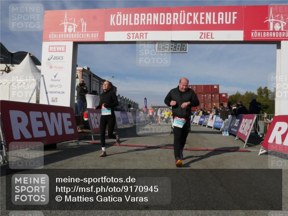 03.10.2025 - Köhlbrandbrückenlauf Matties Gatica Varas http://msf.ph/oto/9170945 03.10.2025 10:33:02 Ziel 2149, 2297, 2299, 2550, 2646, 2871, 2872, 2874, 2875, 2894, 2895 meine-sportfotos.de