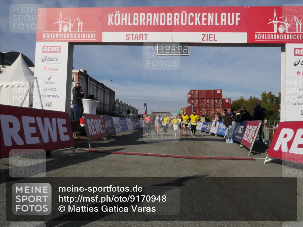 03.10.2025 - Köhlbrandbrückenlauf Matties Gatica Varas http://msf.ph/oto/9170948 03.10.2025 10:33:04 Ziel 2297, 2299, 2550, 2553, 2619, 2631, 2646, 2871, 2872, 2874, 2875, 2894, 2895 meine-sportfotos.de