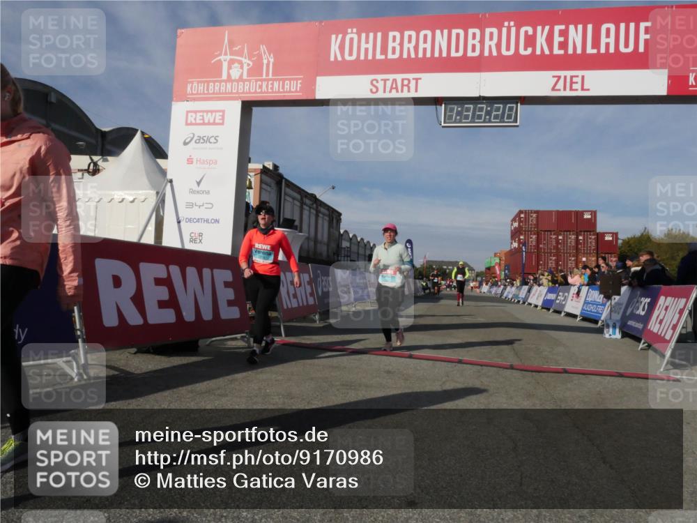 03.10.2025 - Köhlbrandbrückenlauf Matties Gatica Varas http://msf.ph/oto/9170986 03.10.2025 10:33:22 Ziel 2170, 2359, 2457, 3355, 3634, 3800 meine-sportfotos.de