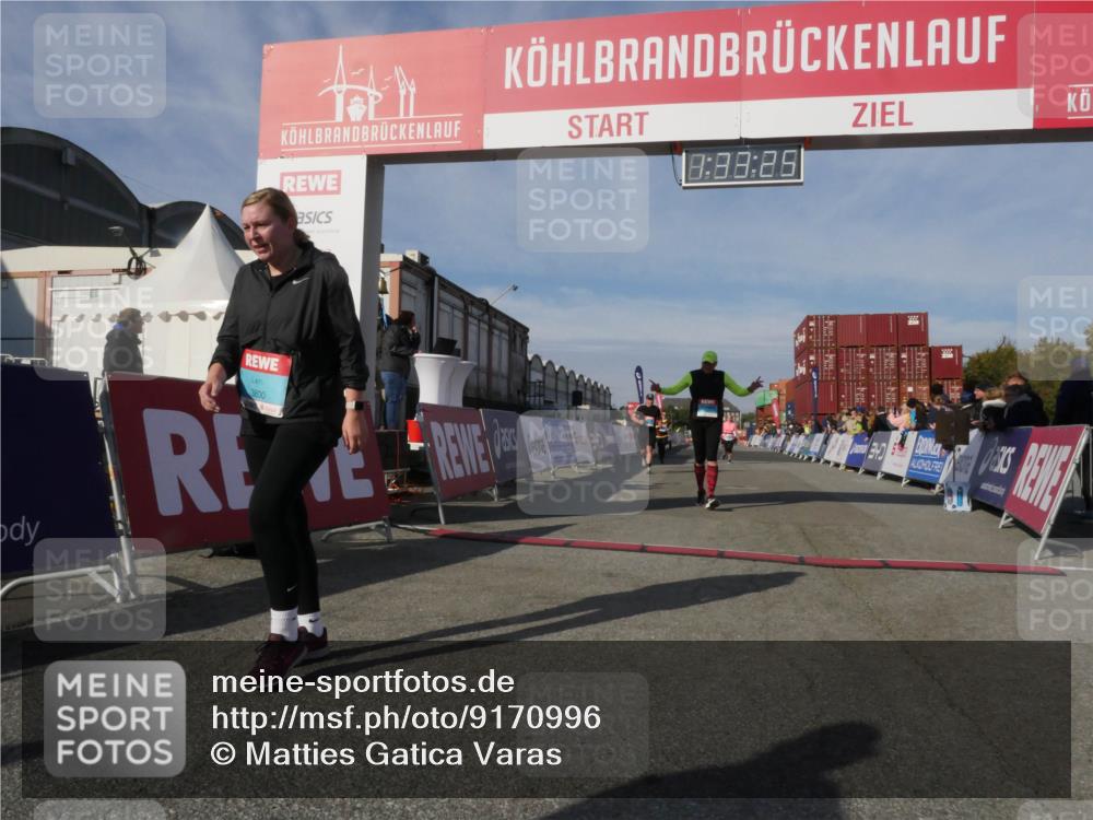 03.10.2025 - Köhlbrandbrückenlauf Matties Gatica Varas http://msf.ph/oto/9170996 03.10.2025 10:33:27 Ziel 2170, 2457, 3355, 3634 meine-sportfotos.de