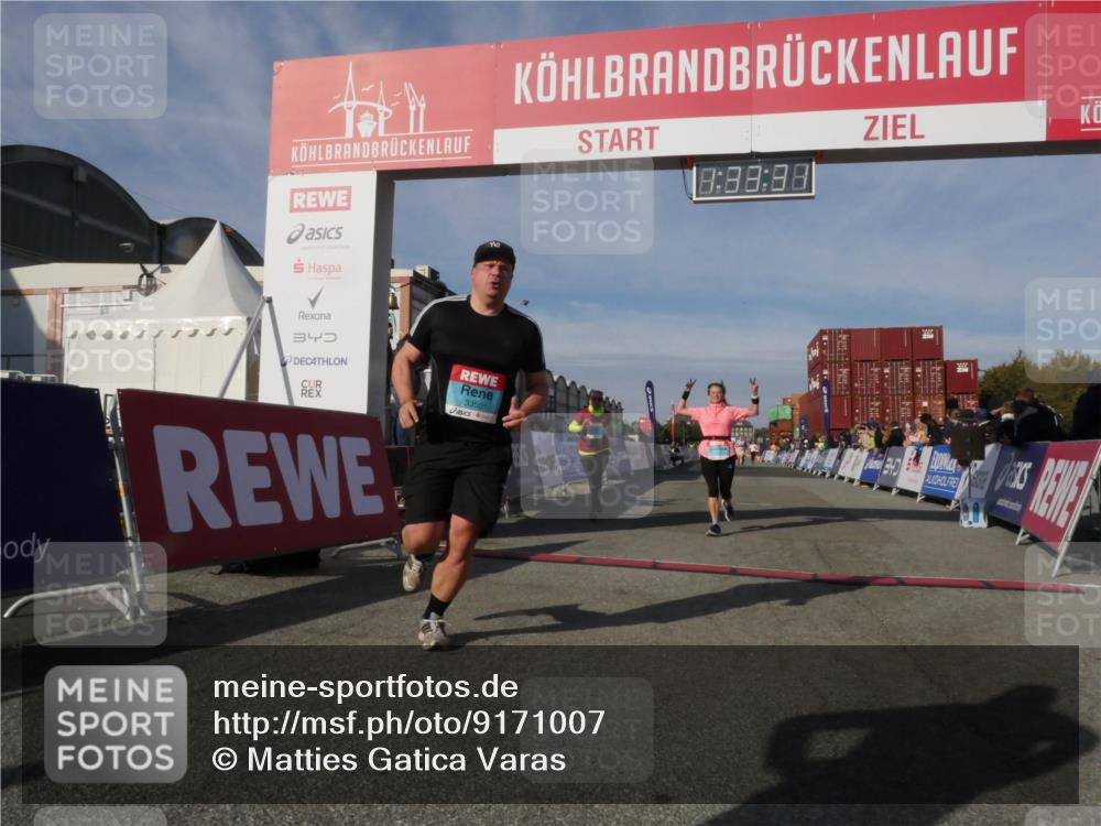 03.10.2025 - Köhlbrandbrückenlauf Matties Gatica Varas http://msf.ph/oto/9171007 03.10.2025 10:33:33 Ziel 2170, 2457 meine-sportfotos.de