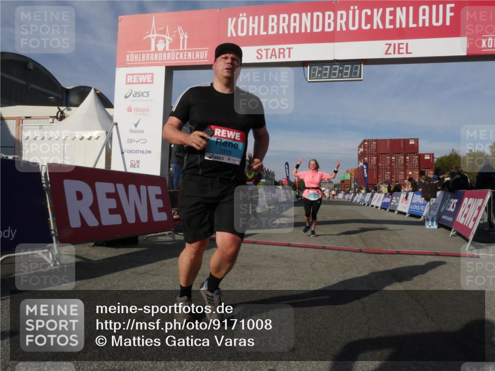 03.10.2025 - Köhlbrandbrückenlauf Matties Gatica Varas http://msf.ph/oto/9171008 03.10.2025 10:33:33 Ziel 2170, 2457 meine-sportfotos.de