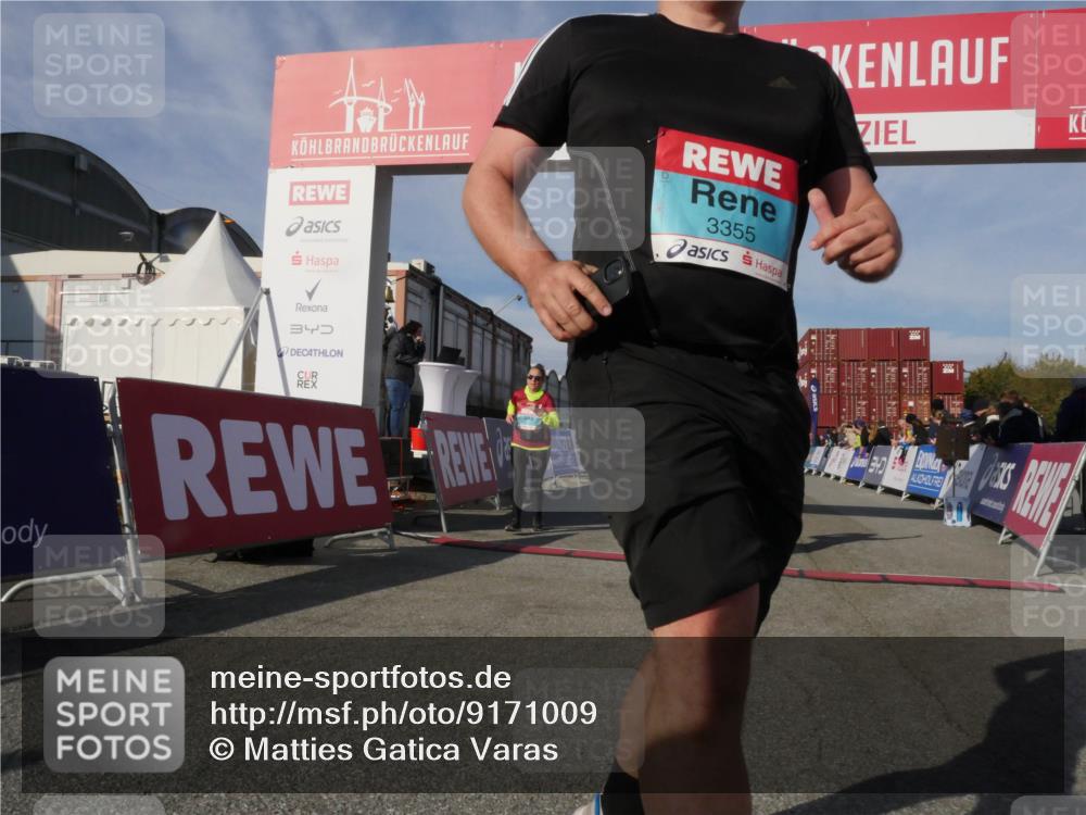 03.10.2025 - Köhlbrandbrückenlauf Matties Gatica Varas http://msf.ph/oto/9171009 03.10.2025 10:33:34 Ziel 2170, 2457, 3019 meine-sportfotos.de