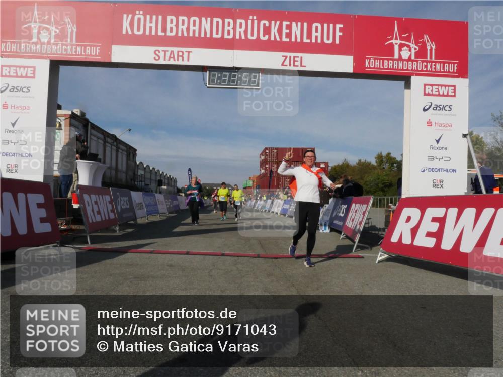 03.10.2025 - Köhlbrandbrückenlauf Matties Gatica Varas http://msf.ph/oto/9171043 03.10.2025 10:33:55 Ziel 1963, 2175, 2211, 2465, 2511, 2838, 3254 meine-sportfotos.de