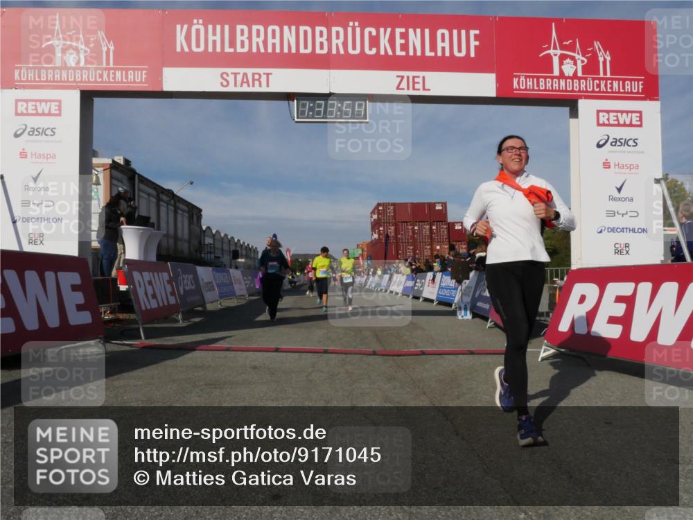 03.10.2025 - Köhlbrandbrückenlauf Matties Gatica Varas http://msf.ph/oto/9171045 03.10.2025 10:33:56 Ziel 1963, 2175, 2465, 2511, 2838, 3254 meine-sportfotos.de