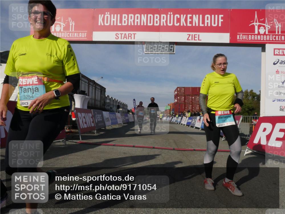 03.10.2025 - Köhlbrandbrückenlauf Matties Gatica Varas http://msf.ph/oto/9171054 03.10.2025 10:34:00 Ziel 1800, 2465, 2511 meine-sportfotos.de