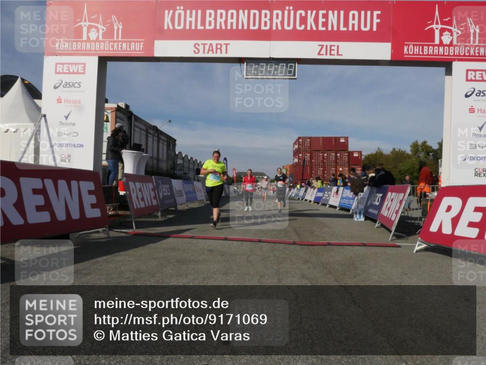 03.10.2025 - Köhlbrandbrückenlauf Matties Gatica Varas http://msf.ph/oto/9171069 03.10.2025 10:34:11 Ziel 1800, 1991, 2600, 2652, 3142, 3604 meine-sportfotos.de