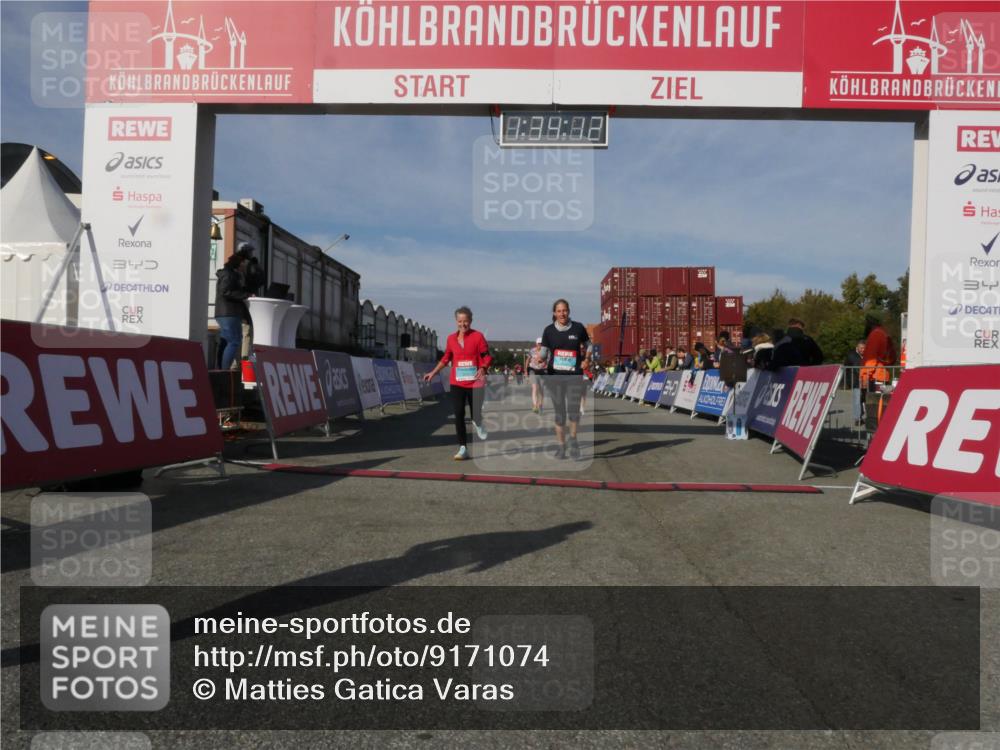 03.10.2025 - Köhlbrandbrückenlauf Matties Gatica Varas http://msf.ph/oto/9171074 03.10.2025 10:34:14 Ziel 1991, 2530, 2600, 2652, 3142, 3604 meine-sportfotos.de