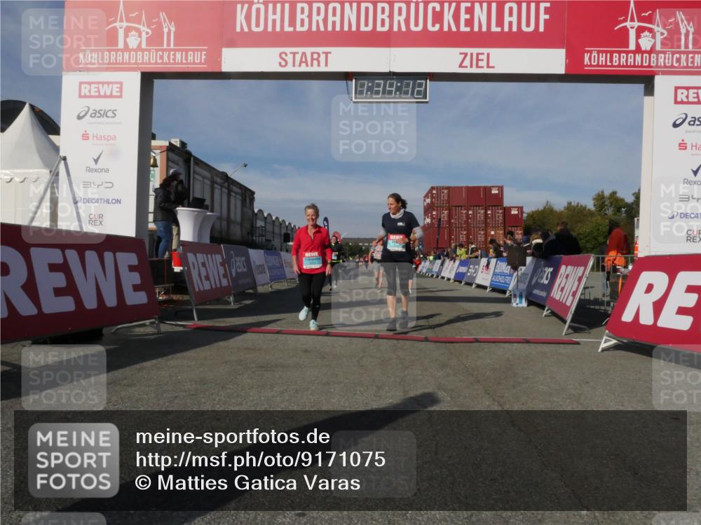 03.10.2025 - Köhlbrandbrückenlauf Matties Gatica Varas http://msf.ph/oto/9171075 03.10.2025 10:34:14 Ziel 1991, 2530, 2600, 2652, 3142, 3604 meine-sportfotos.de