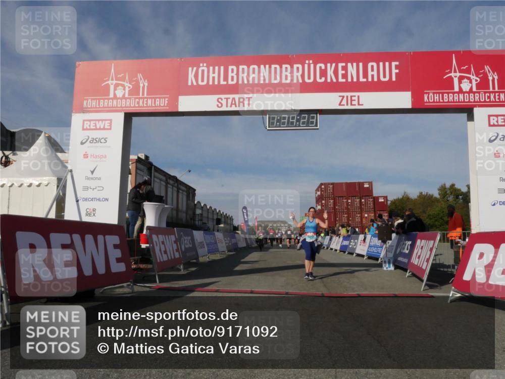 03.10.2025 - Köhlbrandbrückenlauf Matties Gatica Varas http://msf.ph/oto/9171092 03.10.2025 10:34:25 Ziel 1497, 1606, 2311, 2530, 2578, 3388 meine-sportfotos.de