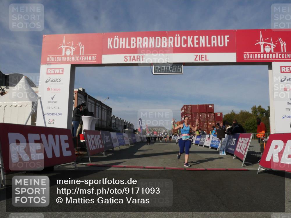 03.10.2025 - Köhlbrandbrückenlauf Matties Gatica Varas http://msf.ph/oto/9171093 03.10.2025 10:34:26 Ziel 1497, 1606, 2271, 2311, 2530, 2578, 3388 meine-sportfotos.de