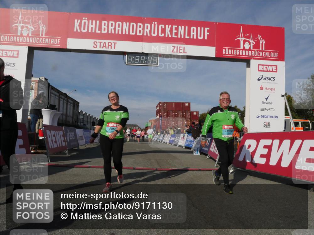 03.10.2025 - Köhlbrandbrückenlauf Matties Gatica Varas http://msf.ph/oto/9171130 03.10.2025 10:34:43 Ziel 1475, 1546, 1961, 2062, 2233, 3439, 3453 meine-sportfotos.de