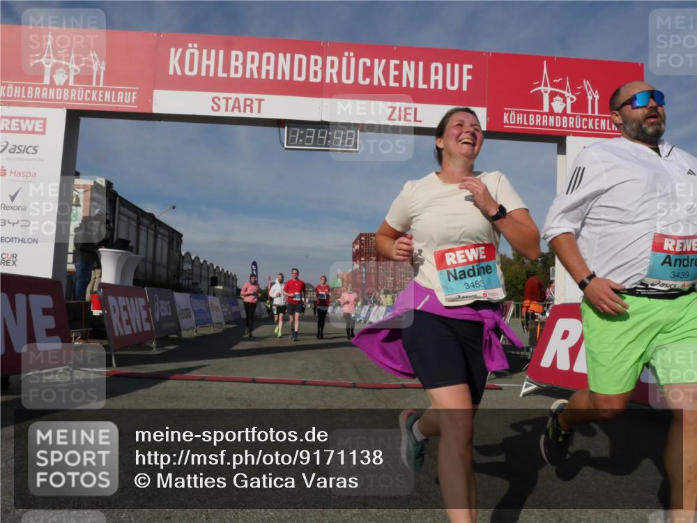 03.10.2025 - Köhlbrandbrückenlauf Matties Gatica Varas http://msf.ph/oto/9171138 03.10.2025 10:34:50 Ziel 1475, 1546, 1961, 2062, 2233, 2771 meine-sportfotos.de