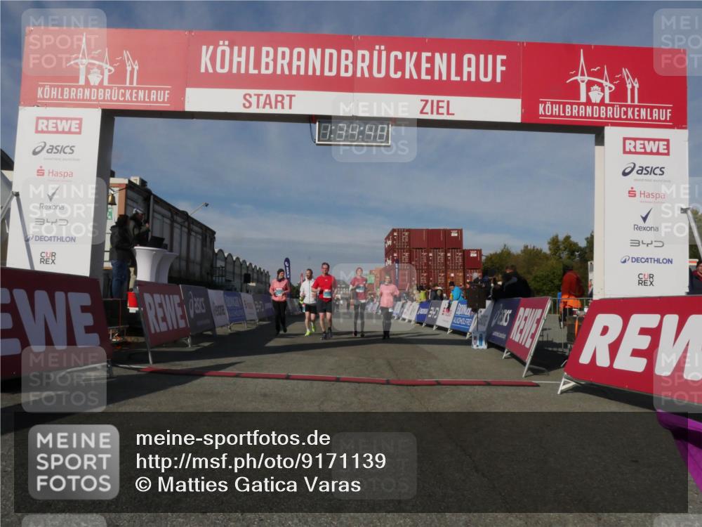 03.10.2025 - Köhlbrandbrückenlauf Matties Gatica Varas http://msf.ph/oto/9171139 03.10.2025 10:34:50 Ziel 1475, 1546, 1961, 2062, 2233, 2771 meine-sportfotos.de