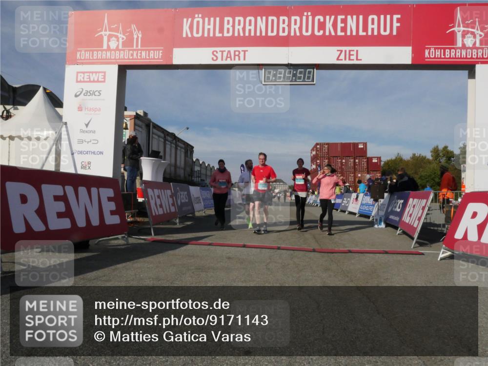 03.10.2025 - Köhlbrandbrückenlauf Matties Gatica Varas http://msf.ph/oto/9171143 03.10.2025 10:34:52 Ziel 1475, 1546, 1961, 2062, 2233, 2771 meine-sportfotos.de