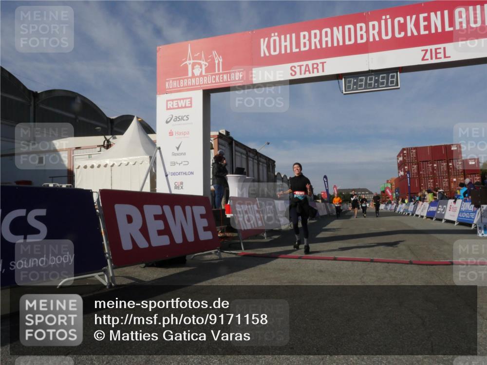 03.10.2025 - Köhlbrandbrückenlauf Matties Gatica Varas http://msf.ph/oto/9171158 03.10.2025 10:35:00 Ziel 2771, 3551, 3552, 3553, 3673 meine-sportfotos.de