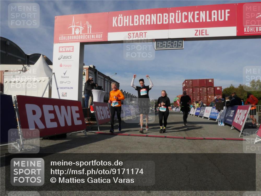 03.10.2025 - Köhlbrandbrückenlauf Matties Gatica Varas http://msf.ph/oto/9171174 03.10.2025 10:35:07 Ziel 1728, 3551, 3552, 3553, 3673 meine-sportfotos.de