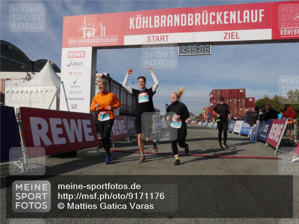 03.10.2025 - Köhlbrandbrückenlauf Matties Gatica Varas http://msf.ph/oto/9171176 03.10.2025 10:35:08 Ziel 1728, 3552, 3673 meine-sportfotos.de