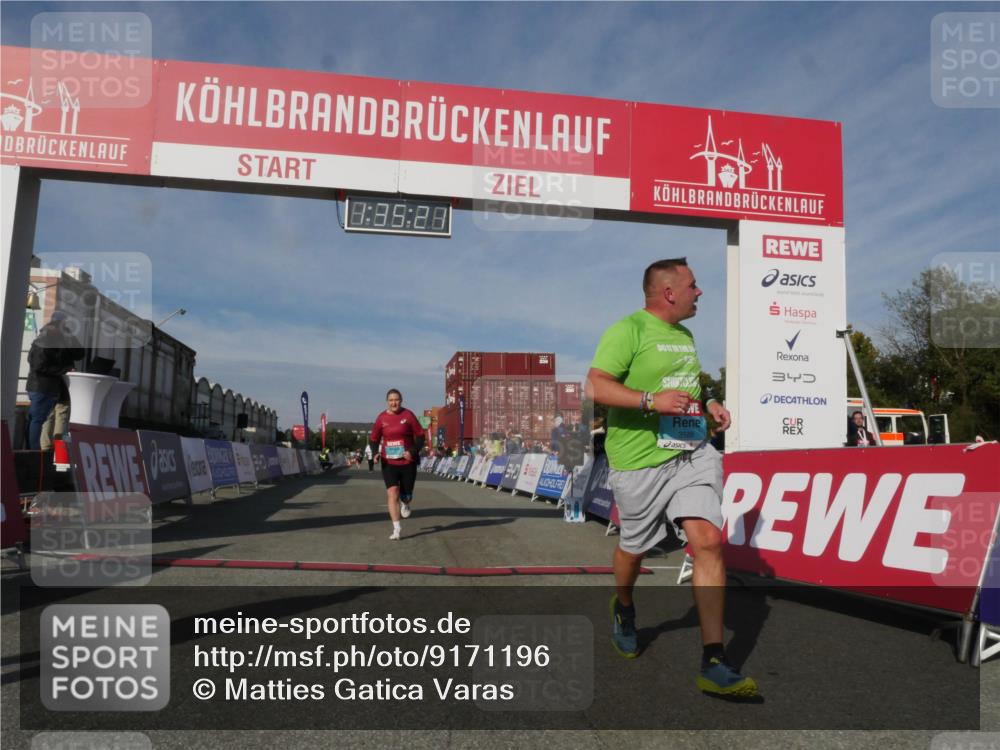 03.10.2025 - Köhlbrandbrückenlauf Matties Gatica Varas http://msf.ph/oto/9171196 03.10.2025 10:35:23 Ziel 2667 meine-sportfotos.de