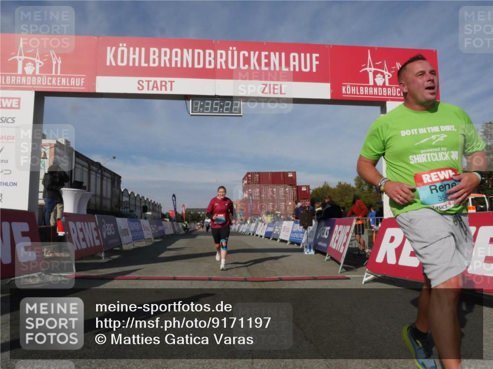 03.10.2025 - Köhlbrandbrückenlauf Matties Gatica Varas http://msf.ph/oto/9171197 03.10.2025 10:35:24 Ziel 2667 meine-sportfotos.de