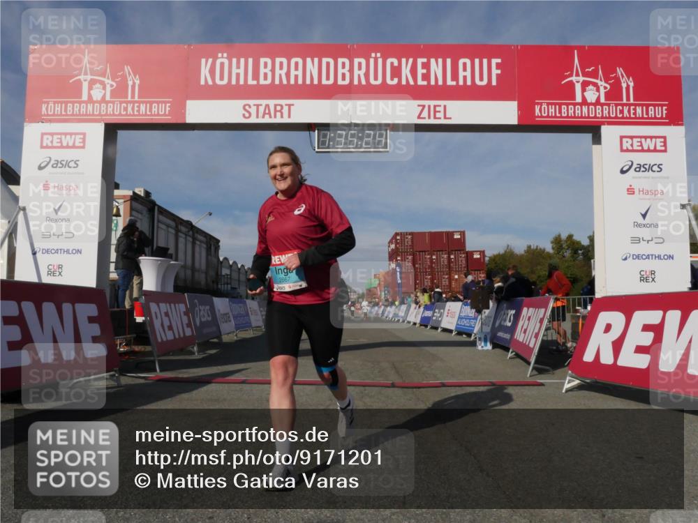 03.10.2025 - Köhlbrandbrückenlauf Matties Gatica Varas http://msf.ph/oto/9171201 03.10.2025 10:35:26 Ziel  meine-sportfotos.de