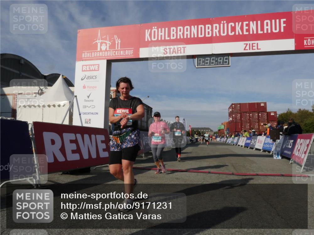 03.10.2025 - Köhlbrandbrückenlauf Matties Gatica Varas http://msf.ph/oto/9171231 03.10.2025 10:35:47 Ziel 1729, 2232, 2558, 2755, 2924 meine-sportfotos.de