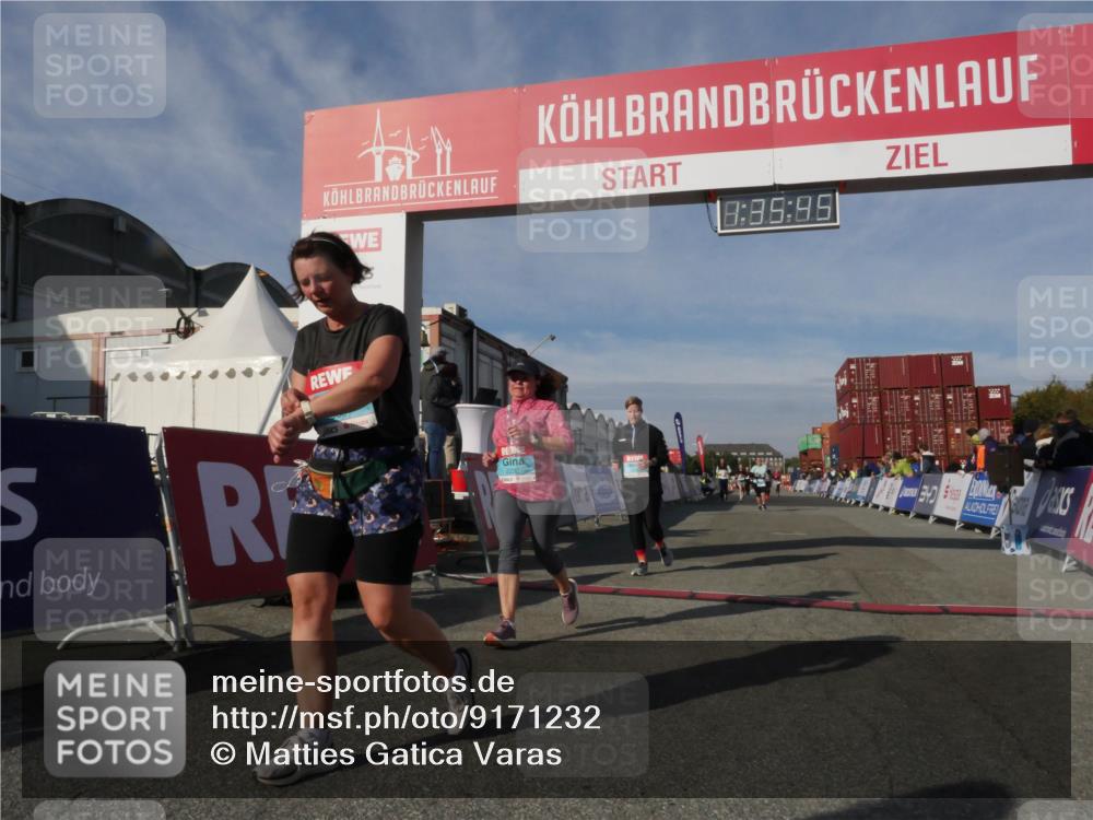 03.10.2025 - Köhlbrandbrückenlauf Matties Gatica Varas http://msf.ph/oto/9171232 03.10.2025 10:35:47 Ziel 1729, 2232, 2558, 2755, 2924 meine-sportfotos.de