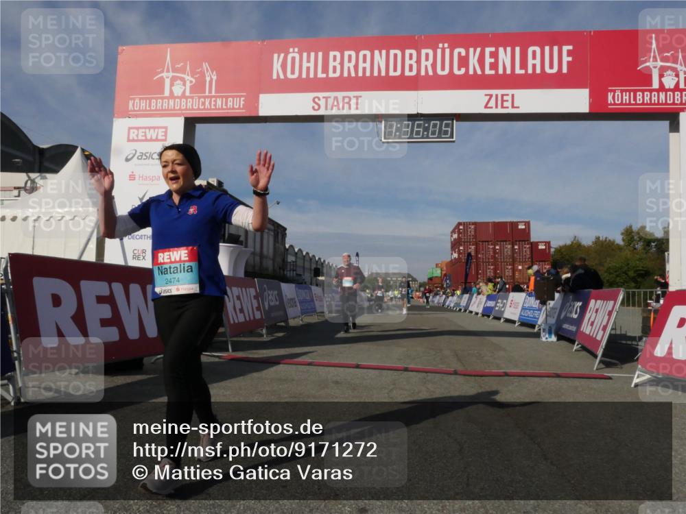 03.10.2025 - Köhlbrandbrückenlauf Matties Gatica Varas http://msf.ph/oto/9171272 03.10.2025 10:36:06 Ziel 1837, 2344, 2418, 3565, 3566 meine-sportfotos.de
