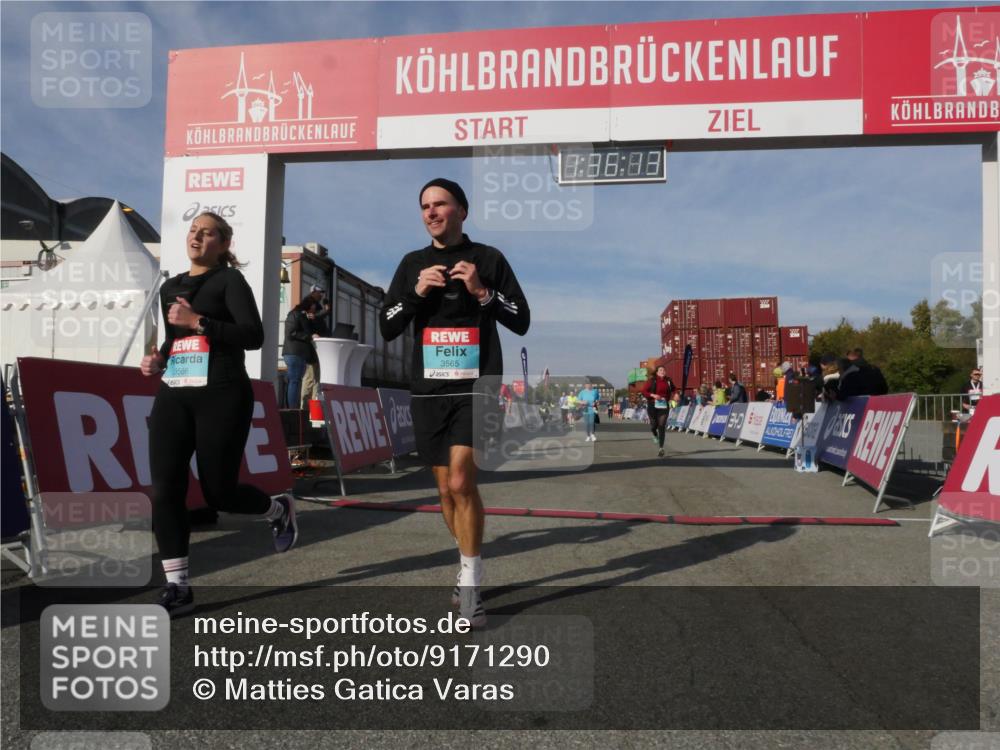 03.10.2025 - Köhlbrandbrückenlauf Matties Gatica Varas http://msf.ph/oto/9171290 03.10.2025 10:36:15 Ziel 1837, 2161, 2344, 2427, 2476 meine-sportfotos.de